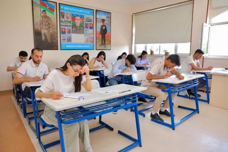 Ali təhsil müəssisələrinin magistraturalarına qəbul imtahanı keçirilib - YENİLƏNİB
