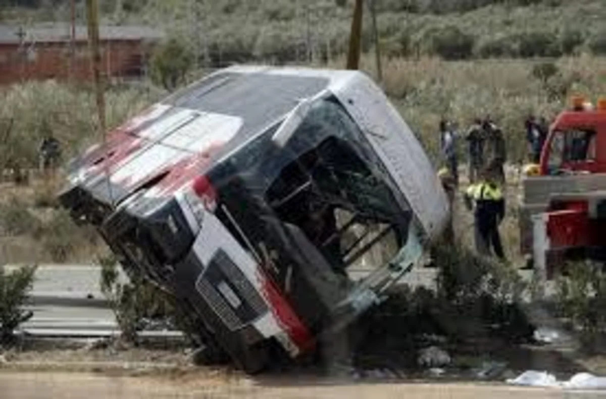 В Эфиопии 17 пассажиров автобуса погибли в ДТП