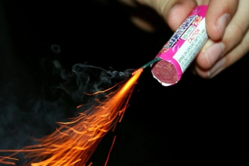 Cəlilabadda azyaşlı pirotexniki vasitənin partlaması nəticəsində ağır xəsarət alıb