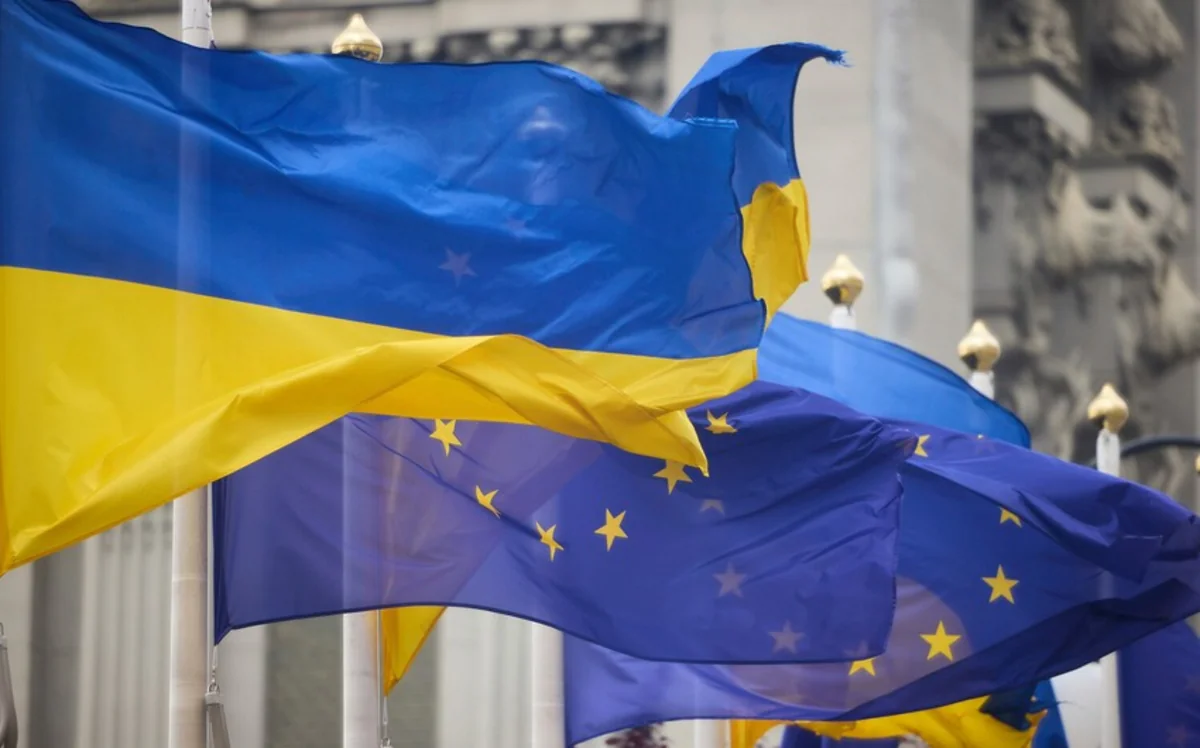 Главы МИД стран ЕС обсудят 27 мая предоставление военной помощи Украине