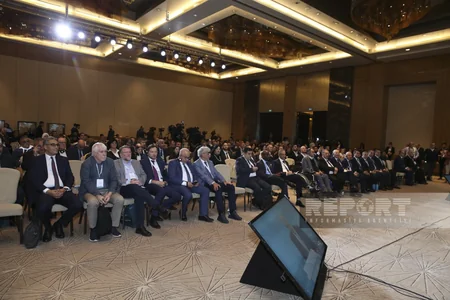 Bakıda islamofobiya ilə mübarizəyə dair beynəlxalq konfrans yekunlaşıb, kommunike qəbul edilib - YENİLƏNİB-2