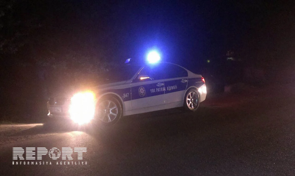 Yevlaxda iki avtomobil toqquşub