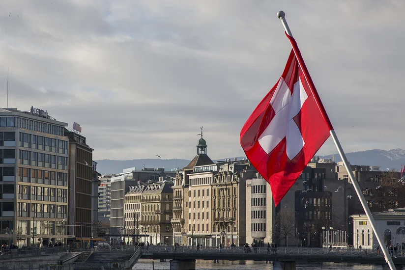 İsveçrə Aİ-nin Rusiyaya qarşı yeni sanksiyalarına qoşulur