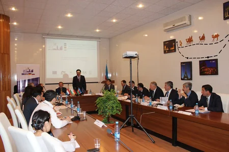 Tahir Budaqov Bolqarıstan Milli Statistika İnstitutunun prezidenti ilə görüşüb