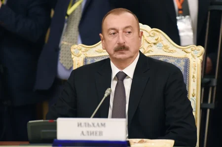 Prezident İlham Əliyev Düşənbədə MDB Dövlət Başçıları Şurasının məhdud tərkibdə görüşündə iştirak edib
