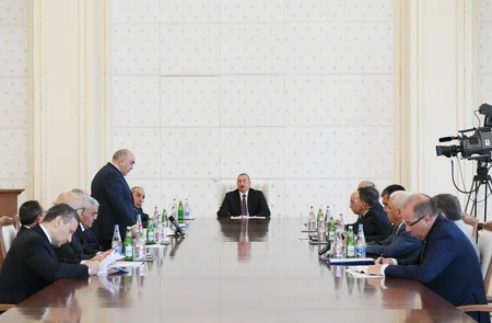 Prezident İlham Əliyevin yanında ölkənin enerji sistemində vəziyyətlə əlaqədar müşavirə keçirilib