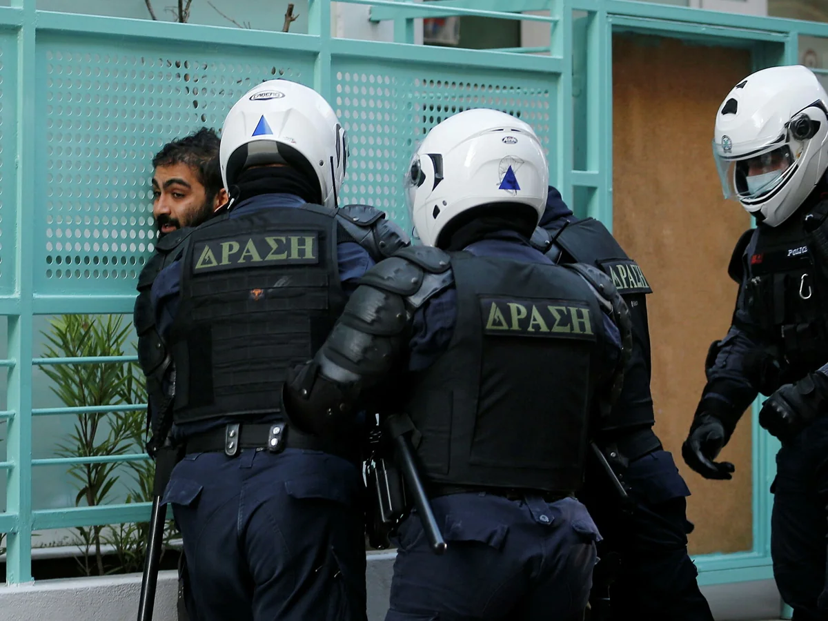 В Греции задержаны почти 400 человек из-за запрета на митинги