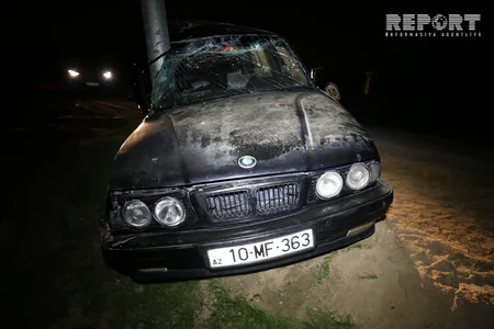 Водитель BMW оставил без света целый городок на Абшероне - ФОТО