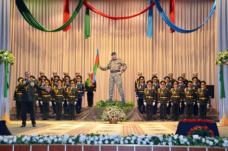 “Zəfər bayrağına düzlən!” adlı vətənpərvərlik tədbiri kecirilib