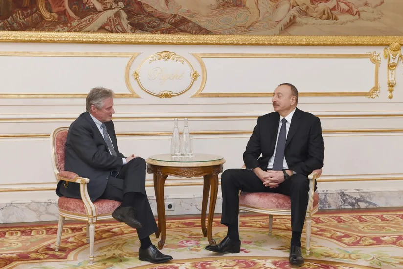 President Ilham Aliyev met with Senior Executive VP of Thales International in Paris