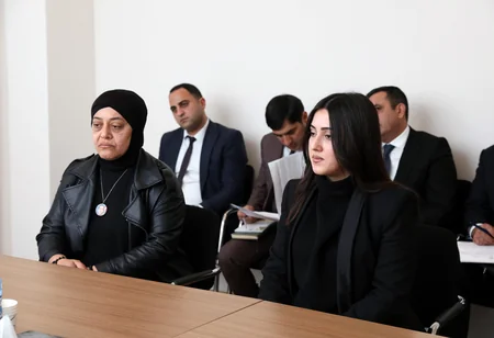 İqtisadiyyat nazirinin müavini Ağdaşda vətəndaşları qəbul edib