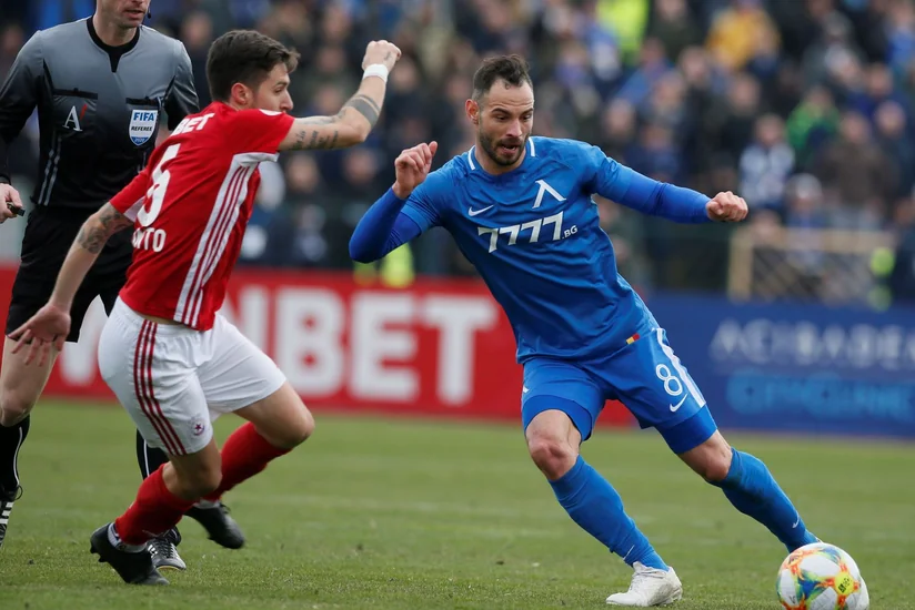 Bolqarıstanlı futbolçu: Qarabağda böyük pullardan imtina etdim