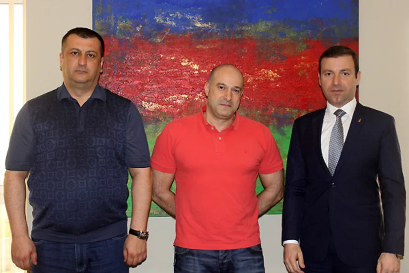 ​Elxan Məmmədov yığma komandanın sabiq baş məşqçisi ilə görüşüb