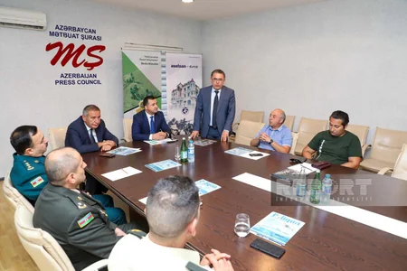 Reportun əməkdaşı hərbi sahədə səmərəli fəaliyyətinə görə mükafatlandırılıb