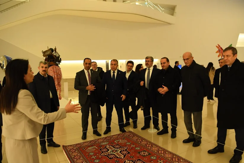 Beynəlxalq parlament konfransının iştirakçıları Heydər Əliyev Mərkəzi ilə tanış olublar
