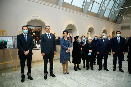 Tbilisidə Heydər Əliyevə həsr olunan fotosərgi açılıb