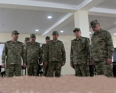Presidential Aide, Defense Minister inspect newly-constructed foremost military unit  VIDEO