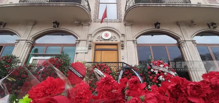 Gəncədə Türkiyədə zəlzələdən zərərçəkənlərə yardımlar toplanılır