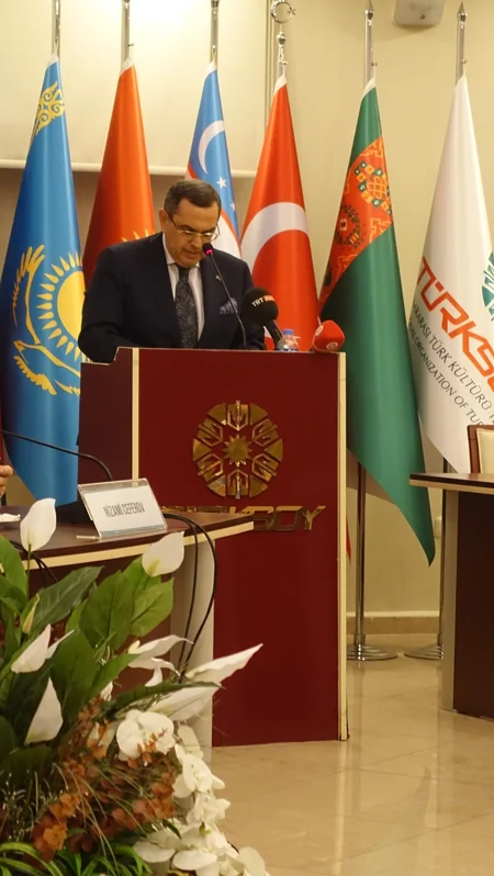Ankarada Bəxtiyar Vahabzadənin 90 illik yubileyi qeyd olunub
