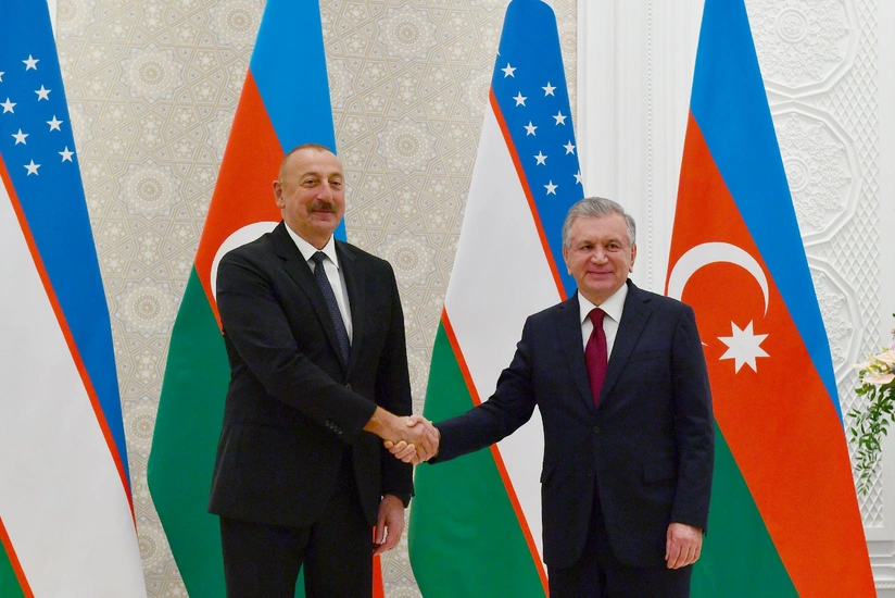 Şavkat Mirziyoyev İlham Əliyevə zəng edib