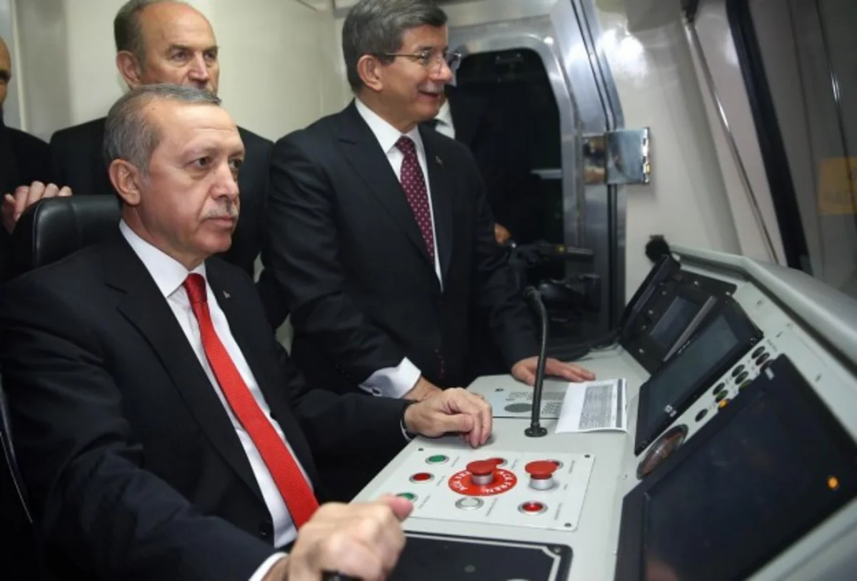 Erdogan launches Istanbul's new metro line
