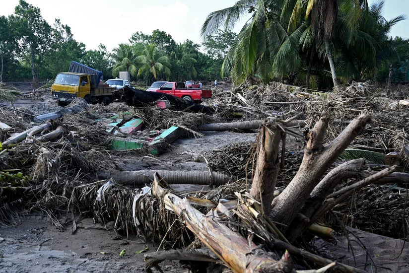 Ураган Йота усилился до второй категории