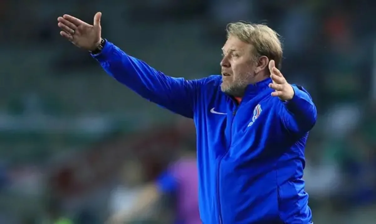 Robert Prosineçki: “Azərbaycanda çalışdığım üç il ərzində heç bir irəliləyiş görmədim”