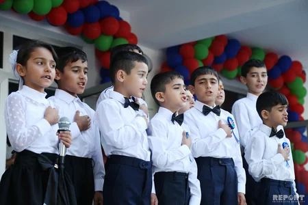 Valideynsiz uşaqların Bilik Günü - FOTOREPORTAJ