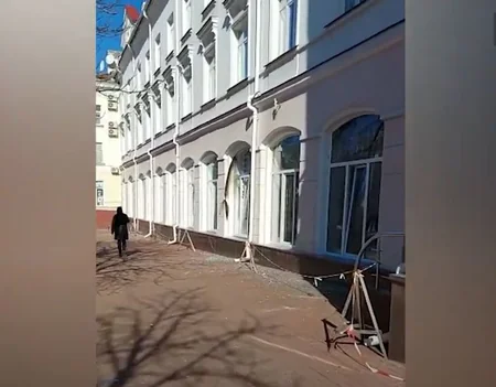 Projectile fired at residential quarters in downtown Chernihiv causes destruction