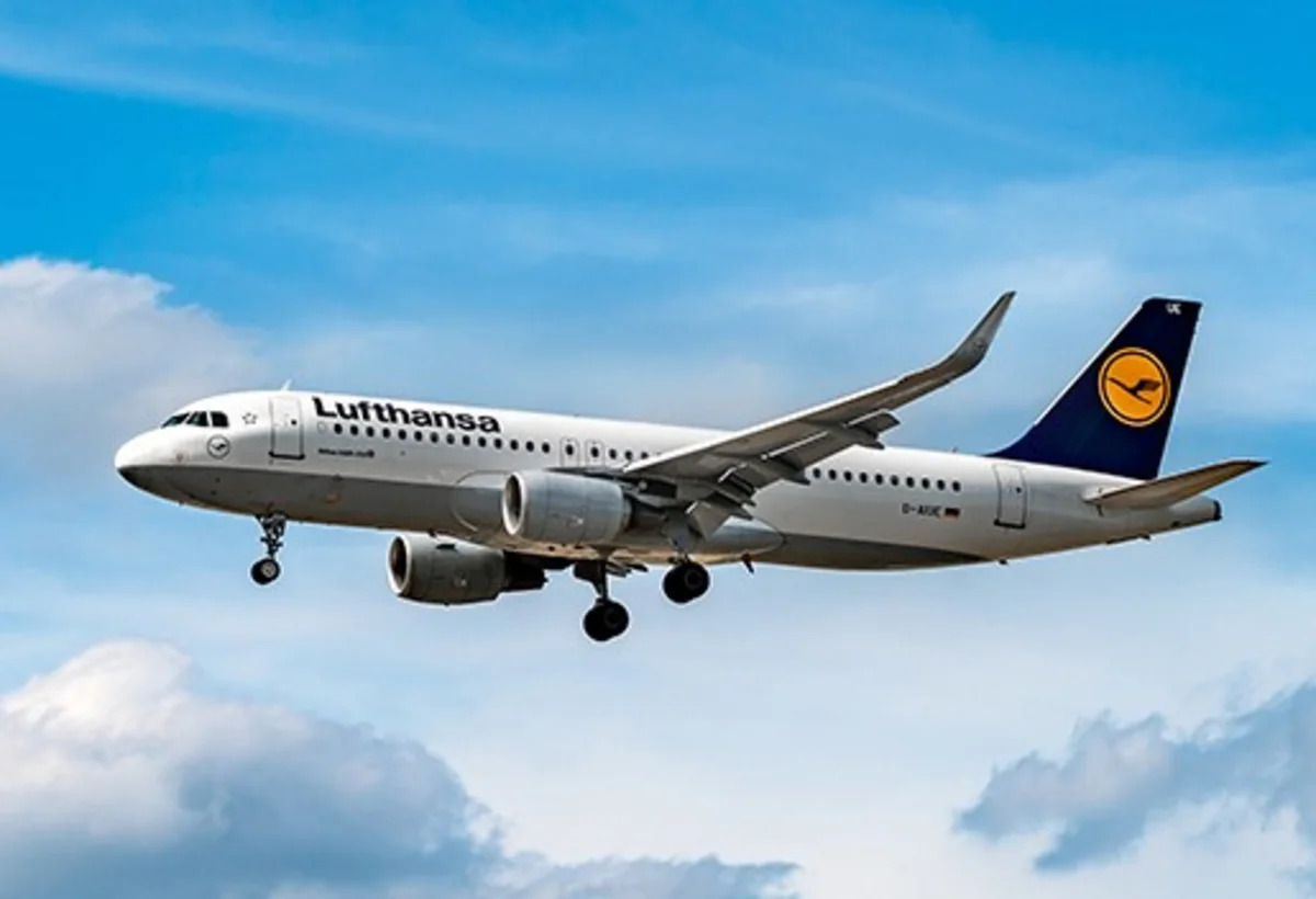 “Lufthansa” əməkdaşlarının 60%-dən çoxu üçün qısamüddətli iş icazəsi alacaq
