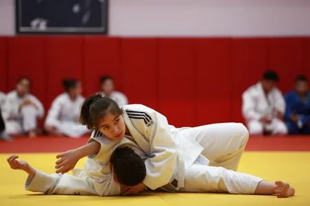 Cüdo üzrə uşaqlar üçün kəmər dərəcələri üzrə imtahan keçirilib