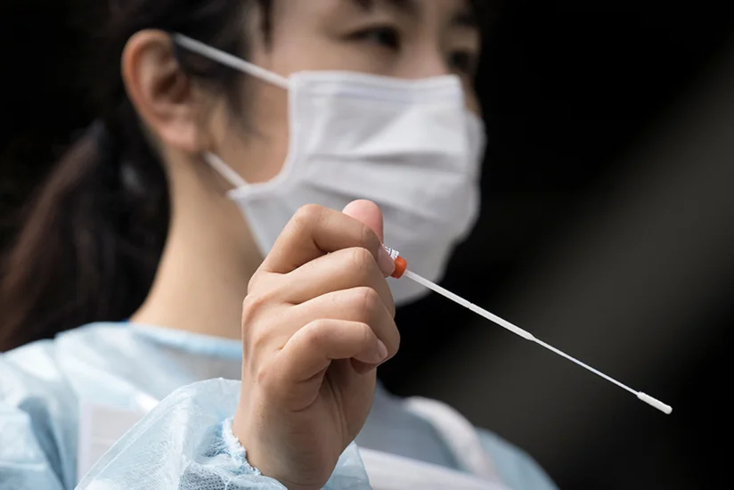 Япония с 30 ноября приостановит выдачу новых виз из-за ситуации с омикрон-штаммом