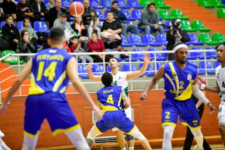 Sərhədçi klubu geridönüş edərək qələbə qazanıb  