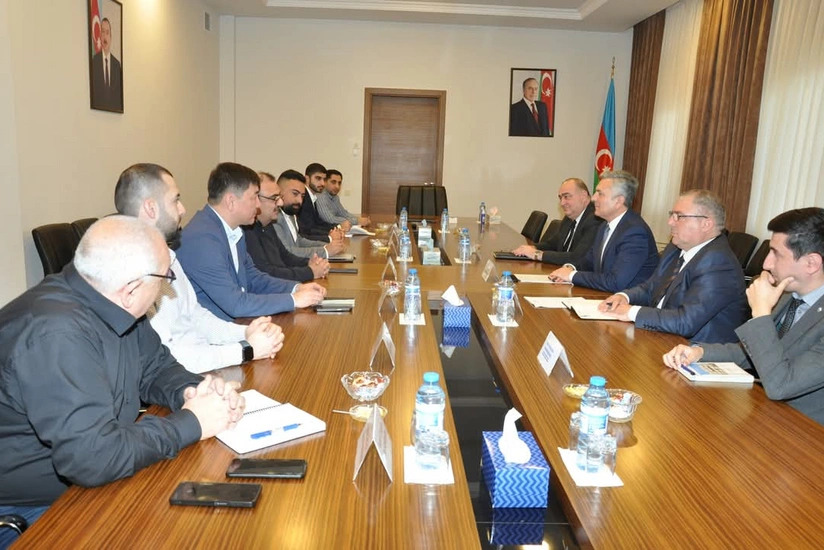 Biləsuvarda Günəş Elektrik Stansiyasının inşasına hazırlıq müzakirə edilib