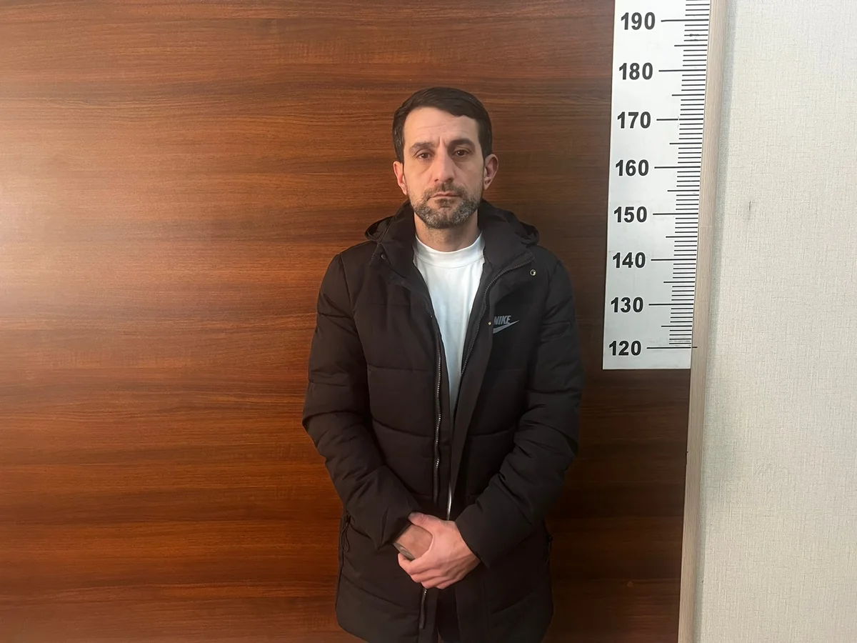 Bakıda marketdə satıcı xanıma qarşı quldurluq edən şəxs saxlanılıb