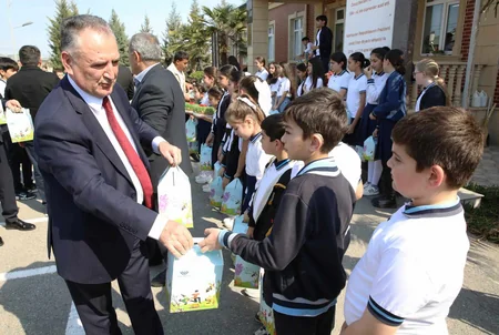 AHİK uşaqlar üçün Novruz şənlikləri təşkil edir