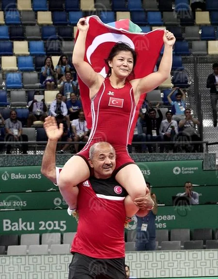 ​“Bakı 2015”də medal qazanmış güləşçi ilə bağlı maraqlı fakt ortaya çıxıb - FOTO
