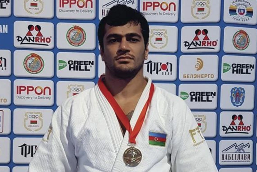 Elmar Qasımov Avropa açıq çempionatının qalibi olub