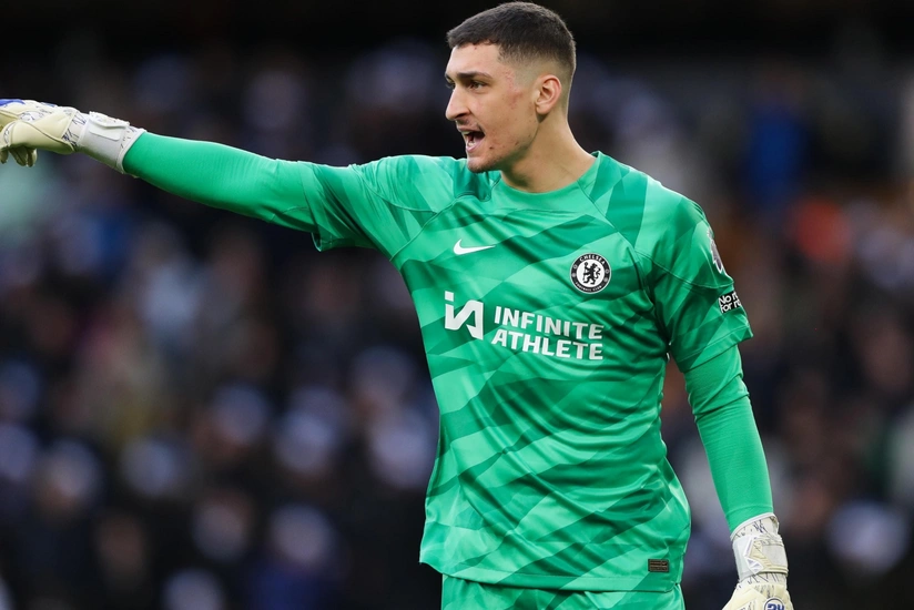 Çelsinin qapıçısı karyerasını Fransa klubunda davam etdirəcək