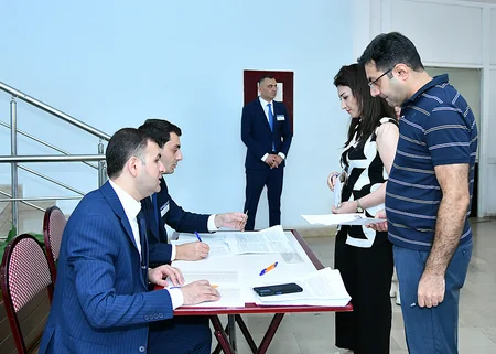 Azərbaycanda 175 nəfər hakim olmaq üçün imtahan verib