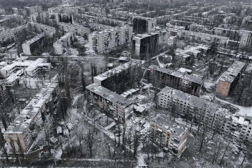 Ukrainian general: Russian offensive continues on two fronts