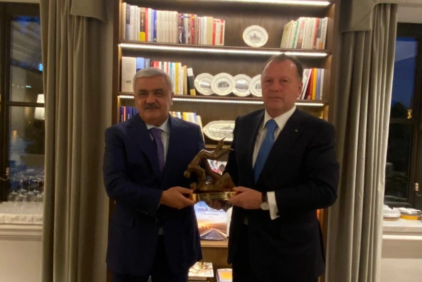 Rövnəq Abdullayev Marius Vizerlə görüşdü