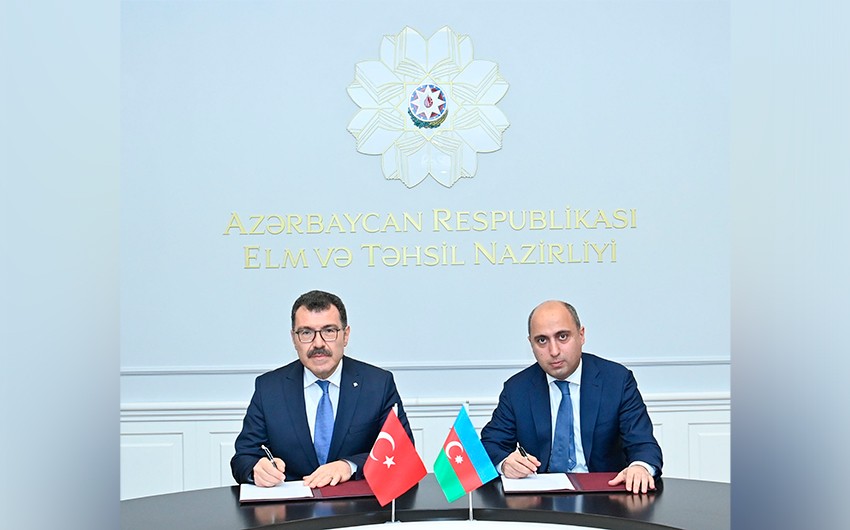 Emin Əmrullayev TUBİTAK rəhbəri ilə görüşüb