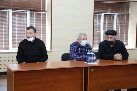 Azəriqaz”ın baş direktoru Şamaxıda vətəndaşları qəbul edib