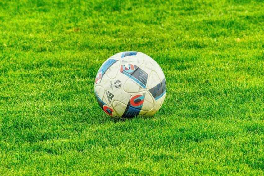 Gürcüstanda futbol yarışları təxirə salındı