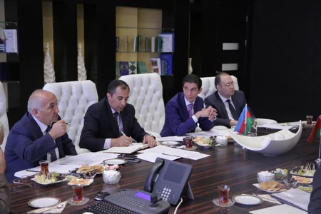 Bakıda Azərbaycan-Belarus beynəlxalq avtomobil daşımaları komissiyasının iclası keçirilib