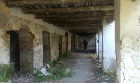 В Лянкяране рухнуло одноэтажное здание
