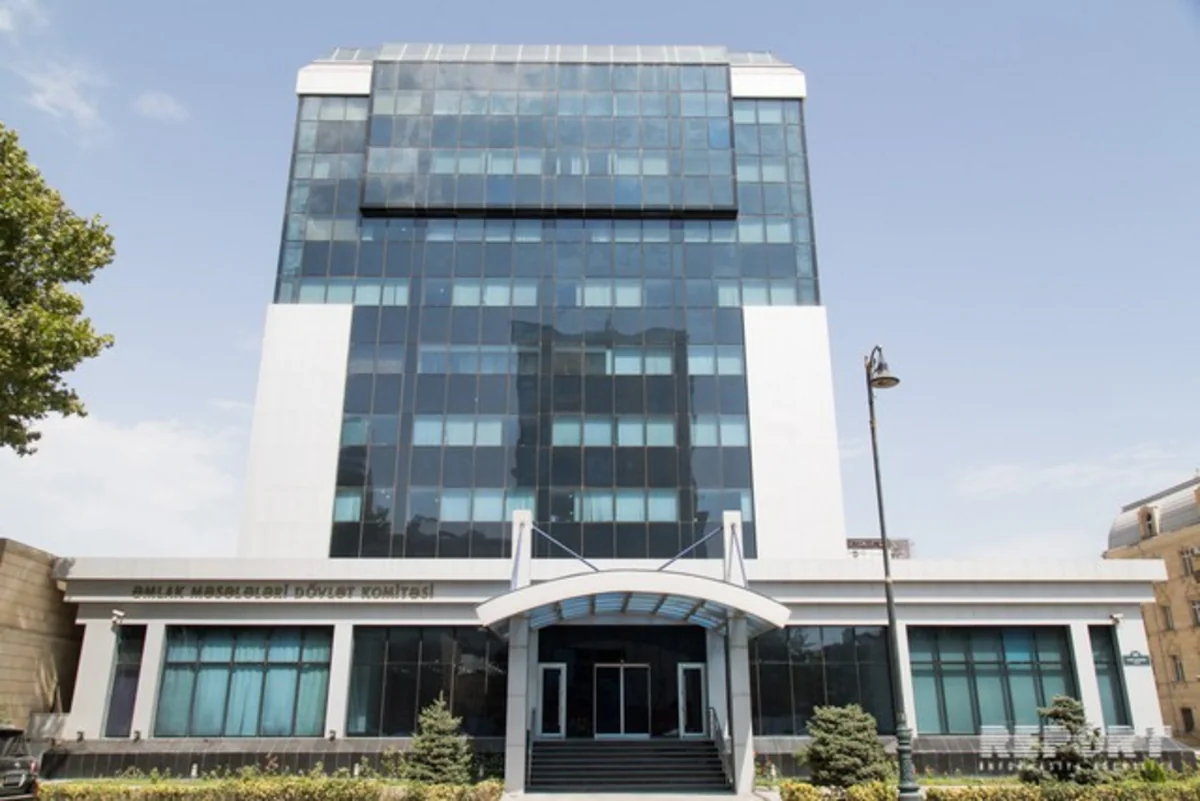 Sabah jurnalistlərin mənzillərinə dair elektron çıxarışın hazırlanması üçün sənədlər toplanacaq