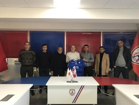 “Sumqayıt” Futbol Akademiyasının məşqçiləri “Altınordu” klubunun düşərgəsindədirlər