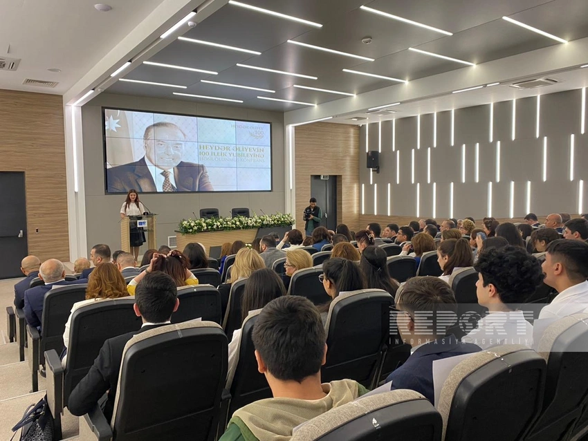 DİM-də Heydər Əliyevin 100 illiyinə həsr olunan konfrans keçirilib